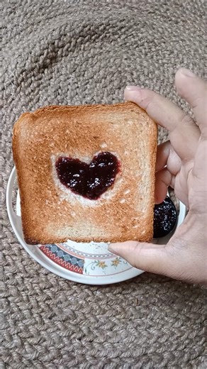 Unique Jam Heart Toast Recipe.#jamtoast #breakfast