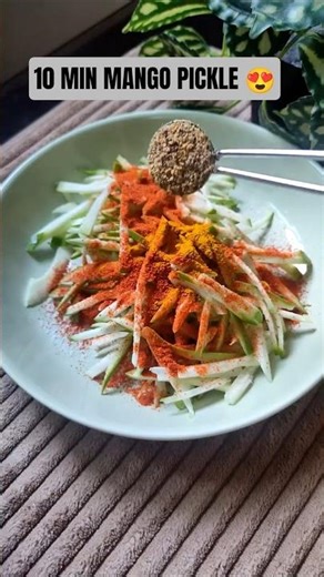 మామిడికాయ ఇన్‌స్టంట్ పచ్చడి 😍 | 10 నిమిషాల్లో రెడీ Raw Mango Pickle | Exact Measurements Recipe