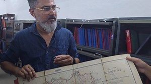 300K views · 6.2K reactions | 'Assam State Archives ' এটা গুৰুত্বপূৰ্ণ সংগ্ৰহালয়। ২০০ বছৰতকৈ অধিক পুৰণি ফাইল দেখি মই আচৰিত হলো। | Ritu Kalita | Facebook