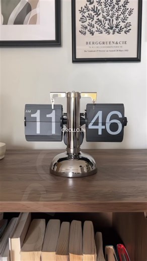 Crollo In on Instagram: "Time never looked this good 😍 This Retro Flip Clock brings old-school charm with a modern aesthetic — perfect for desks, shelves & minimalist rooms. ✔ Smooth flipping numbers ✔ Vintage retro design ✔ Easy to read from distance ✔ Perfect for home, office & café décor Not just a clock. It’s a vibe. 💬 Comment "Link" for link 📦 COD Available | 🚚 Pan India Delivery ( Retro Flip Clock, Vintage Flip Clock, Desk Flip Clock, Mechanical Flip Clock, Retro Table Clock India, Aes