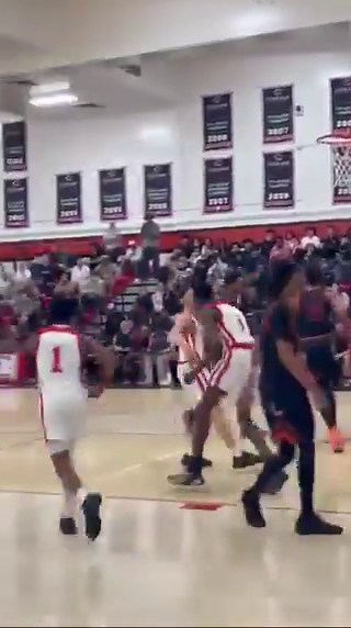 6’8 Serigne Dame 2026 Has The Land Jumping !!!