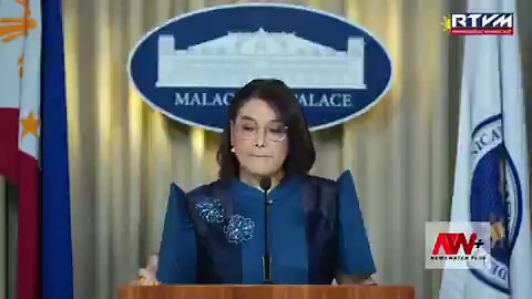 ‘WHAT MADE HER CHANGE HER MIND IS THE 6.7-BILLION QUESTION’WATCH: Communications Undersecretary Claire Castro says Malacañang did not make a last-minute decision in approving Vice President Sara Duterte’s travel request.Castro says the Office of the President expedited the processing of her travel authority and has never denied any such requests.“What made her change her mind is the 6.7-billion question,” Castro said, referring to the financial transactions of Duterte and her husband, Mans Carpi