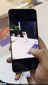 Xiaomi 15 Hands-On First Look & A Closer Look at Its Camera | Smartprix