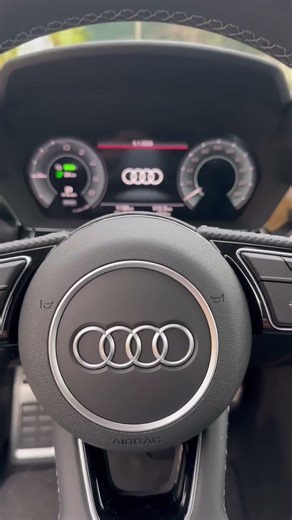 Watch to the end how the matrix LED lights work #audi #a3 #highbeam #audifans #lightcone #ledmatrix