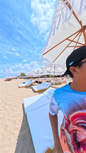 143K views · 1.5K reactions | The new Restaurant “ Lokal Beach House” on the beach at Legian beach Here is the price and build looks like #theLokalrestaurant #lokalrestauran #fblifestyle | Uncle Chan Bali | Facebook