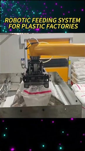 ROBOTIC FEEDING SYSTEM FOR PLASTIC FACTORIES#Robots #UnpackingRobots #DepalletizingRobots