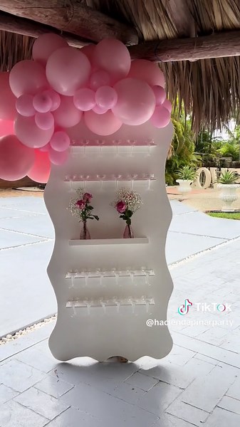 Hacienda Pinar Party (@haciendapinarparty)’s videos with Blinding Lights - The Weeknd