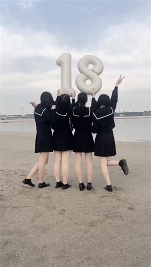 高校3年生のJKらしい思い出とダンスシーン