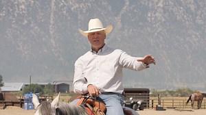 𝘼 𝙎𝙪𝙣𝙙𝙖𝙮 Ariat World Series of Team Roping 𝙁𝙞𝙣𝙖𝙡𝙚 𝙩𝙞𝙥 𝙛𝙤𝙧 𝙮𝙤𝙪. What do you do if your run isn't quite perfect in Las Vegas and you get up against the wall? Clay O'Brien Cooper has some experience with that and breaks it down in this full video: https://bit.ly/3QUKFjN 𝗜𝗳 𝘆𝗼𝘂’𝗿𝗲 𝘄𝗮𝗻𝘁𝗶𝗻𝗴 𝗺𝗼𝗿𝗲 𝘁𝗶𝗽𝘀 𝗯𝗲𝗳𝗼𝗿𝗲 𝘆𝗼𝘂 𝗵𝗲𝗮𝗱 𝗼𝘂𝘁 𝘁𝗼 𝗩𝗲𝗴𝗮𝘀, 𝗿𝗶𝗴𝗵𝘁 𝗻𝗼𝘄 𝗶𝘀 𝘁𝗵𝗲 𝗽𝗲𝗿𝗳𝗲𝗰𝘁 𝘁𝗶𝗺𝗲 𝘁𝗼 𝘁𝗮𝗸𝗲 𝗮𝗱𝘃𝗮𝗻𝘁𝗮𝗴𝗲 𝗼𝗳 𝗼𝘂𝗿 𝗕𝗹𝗮𝗰