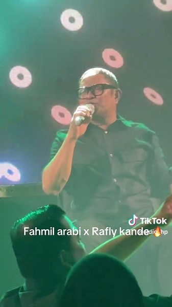 Fahmil arabi x Rafly kande 🔥 #raflikande #laguaceh #fahmilarabi #konser #nyanyianjiwa #sidiq #sidiqhp #ingathpingatsidiqhp #sidiqhplhokseumawe #sidiqhpmeulaboh #sidiqhpabdya #sidiqhpbandaaceh