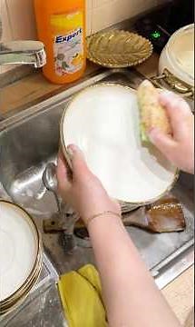 🧽🧴I can teach your children to wash dishes properly. Simple and le. first wash then rinse