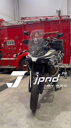 1.1K views | Product Feature: JPAD J5B Motorcycle Aux Light Installed...