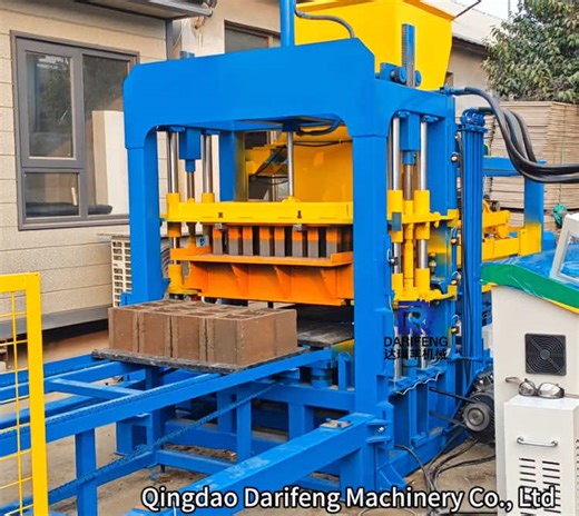 QT4-15: The Efficient Automatic Block Machine