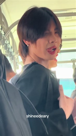 วาสนาคนตกรถสนามบินอย่างฉัน เลยได้นั่งรถเที่ยวเดียวกะดารา ละชีเรดาห์เจอฟคไวมาก ชั้นเลยโดนดาเมจจนใจจะแตก 🥹🥹🥹🥹🩷🩷🩷 #DrAllyxTlefirstoneInMaldivesDays3 #tlefirstone #เติ้ลเฟิร์สวัน #firstone_wnk #tle_mtm