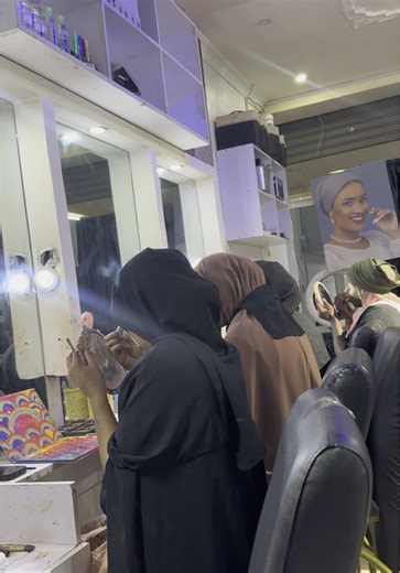 Makeup Transformation Techniques for Aspiring Artists