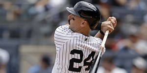 Carp continues resurgence with 2 HRs, 7 RBIs for Yankees