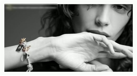 Pandora TV Spot, 'Be the One Thing' Featuring Winona Ryder and Iman, Song by Whitney Houston