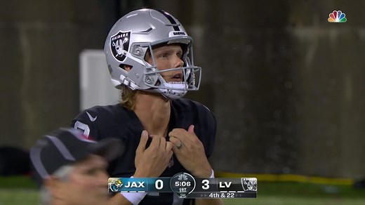 Daniel Carlson drills 55-yard FG through uprights