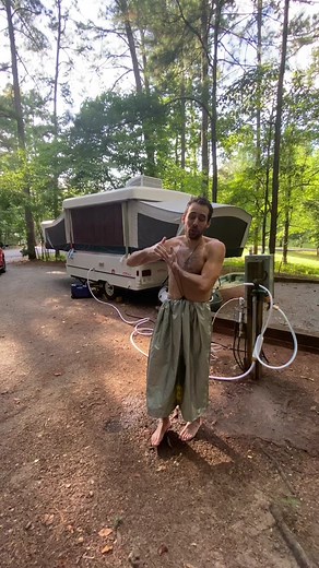 Camping Shower✔️ #campingshower #outdoorshower #portableshower #camping #campinglife #campinghacks #campingtips #campinggear #campingproducts #popupcamper #campingtrip