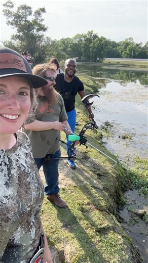 Beginner Bowfishing Clinic at the Bass Pro!