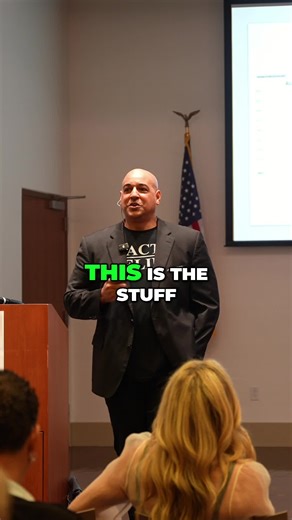 Unlocking real estate appraisal secrets! Learn how to analyze street values and neighborhoods like a pro. #RealEstate #Appraisal #Investing #ValueAudit