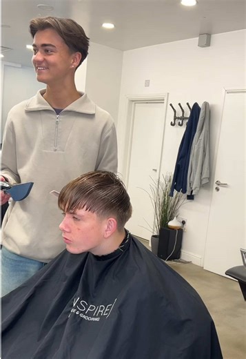 Expert Barber Guide: Mastering the 12 Guard Buzz Cut