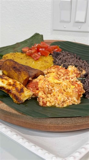 Desayuno típico nicaragüense #desayuno #nicaragua #breakfast #comidatipica #comidacasera