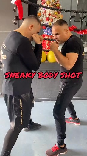 Sneaky body shot 🥊 #body #shot #boxing #fyp #foryou | Boxing Style