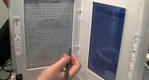 Entourage eDGe Gets Software Demo [Video] - SlashGear