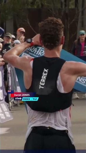 Daniel Jones wins the HOKA Ultra-Trail Australia by UTMB 2026 🟧50K male race in 4:04:11!
