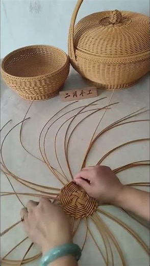 Master Hand Weaving from Scratch: A Beginner's Guide