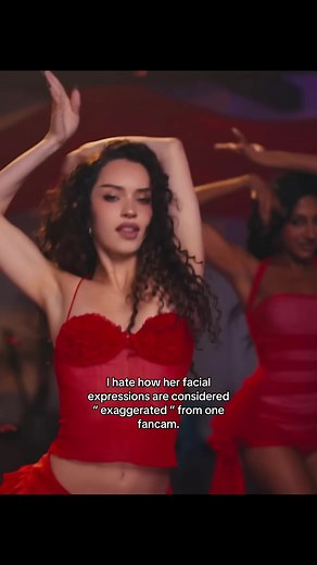 Understanding Facial Expressions in Fancams