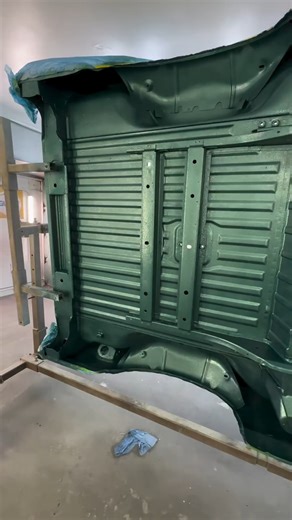 We LOVE the color! Thanks for the share, KTL Restorations! #basfrefinish #basffamily Bronco in the booth 😱 Starting this week off right with @basfrefinish and @satausainc 👏👏👏 The ‘89 Bronco getting cut in and ready for body spray. What do you think about that color? 🤩 #ktlrestorations #basfrefinish #sata4life #89bronco #glasurit55line #mondayvibes😎 #havefuninyourgarage | BASF Refinish North America