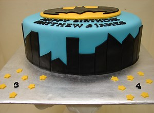 Batman’s Gotham City Birthday Cake