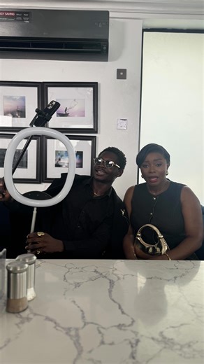 17K views · 307 reactions | RISKY came for a cute date not viral content   What is wrong with all these GEN-Zs gan sef?臘‍♀️ @papeeyah Let me go and look for Older people at this point because wetin be this??  Catch all the chaotic cringe in the new episode of #RiskyTheSeries now on YouTube! Link in Bio @riskystudiostv #RiskySeries #dating #contentoverload #datinginlagos | Ariyiikedimples | Facebook