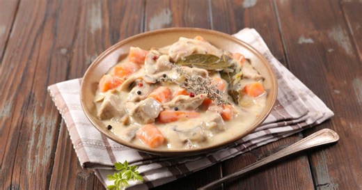 Le bon petit plat qui réchauffe : la recette de la blanquette au poulet et sauce moutarde