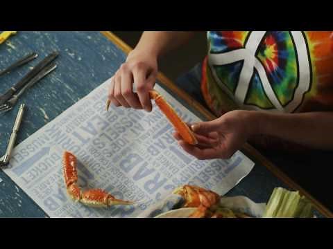 How to Open Snow Crab