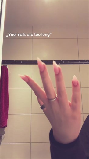 Beginner Nail Tech Tips for Managing Long Nails