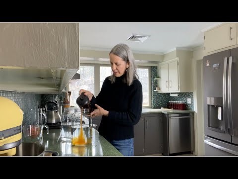 How to Make Kombucha: First Fermentation Step-by-Step