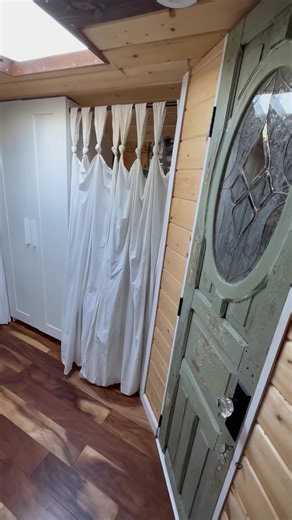 79K views · 2.5K reactions | We freeze dried our first meal in the bus!!We will be sharing lots more about our freeze drying experiments moving forward! Let us know what questions you have 邏 #skoolielife #lifestyle #freezedrying #offgirdliving #lifeontheroad #travel #homeiswhereyouparkit #harvestright | Allison Bracken | Facebook