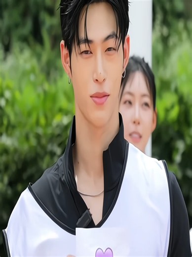 Can They Please Date? Seungil & Mingee Chemistry Explained