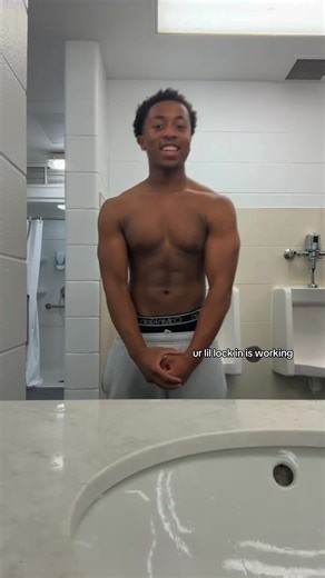 one day i’ll get big #fyp #cut #progress #gym