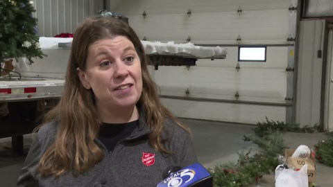 Behind the scenes look at Salvation Army float for Appleton Downtown Christmas Parade