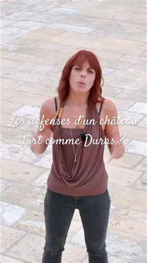 What were the defenses of a fortified castle? #frenchhistory #learn #heritage