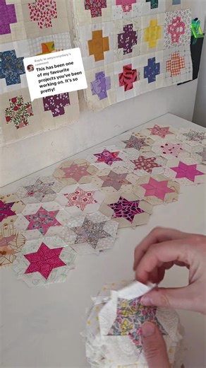 Replying to @amyscosydiary I actually thought I didn't have enough bright pinks in the mix 🤣 #staraday #handpiecing #handsewing #scrapbuster #scrappypatchwork