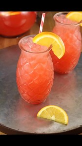 📍Vodka Party Punch is a simple fruit punch for parties and celebrations. Easy to make ahead in a large batch and can even be frozen for a slushie cocktail. https://www.missinthekitchen.com/vodka-party-punch/#missinthekitchen #dranks #cocktails #vodka | Miss in the Kitchen