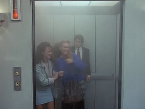 Murphy Brown - S01E03 - Nowhere to Run