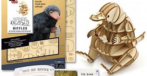 1.5K views · 93 reactions | Meet one of the cutest magical creatures from Fantastic Beasts & Where to Find Them--the cuddly Niffler, and check out what's inside the 3D puzzle+book kit. Shop now: https://goo.gl/eBRZ1F #fantasticbeasts #niffler #harrypotter #hkteamgreen #lovejigzle #kigumi #jigzle #3dpuzzle | Team Green | Facebook