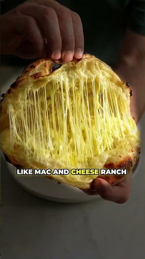 Italian vs American Pizza 😳