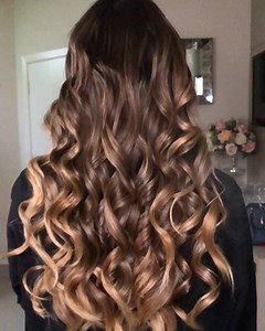 MORENA ILUMINADA com %LANZA COLOR ILLUMINATOR❤ ✅Aumenta a vibração e a vivacidade da cor. ✅Dá brilho saudável e radiante aos cabelos; ✅Optical Refraction technology... aumenta a intensidade da tonalidade, permitindo que os pigmentos de cor se iluminem com brilho surpreendente e vitalidade renovada; ✅Proteção térmica de até 260•C / 500•F; ✅Tripla proteção UV. Tudo isso em apenas um único produto | Marilza Kubota | Facebook